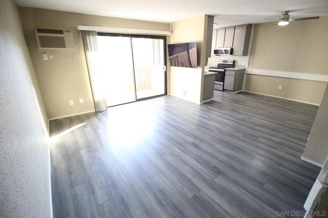 Photo - 10332 Caminito Aralia Unit 110