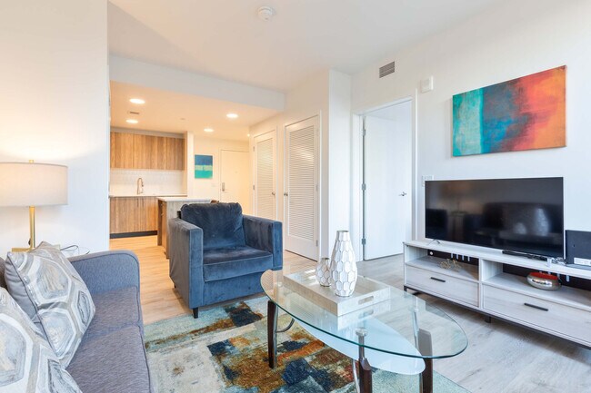60 Kilmarnock St Unit SI FL4-ID1039260P