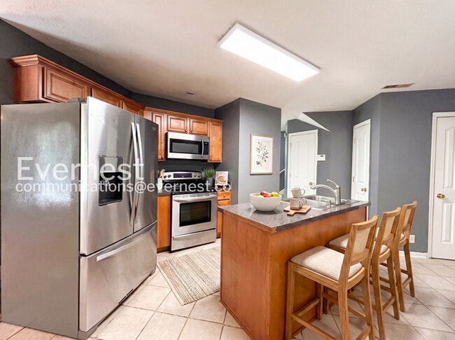 979 Tom Hailey Blvd