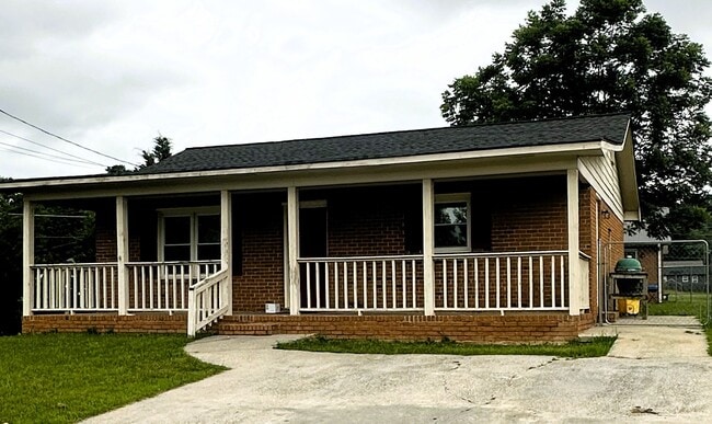 Photo - 11 Quail Ct NW