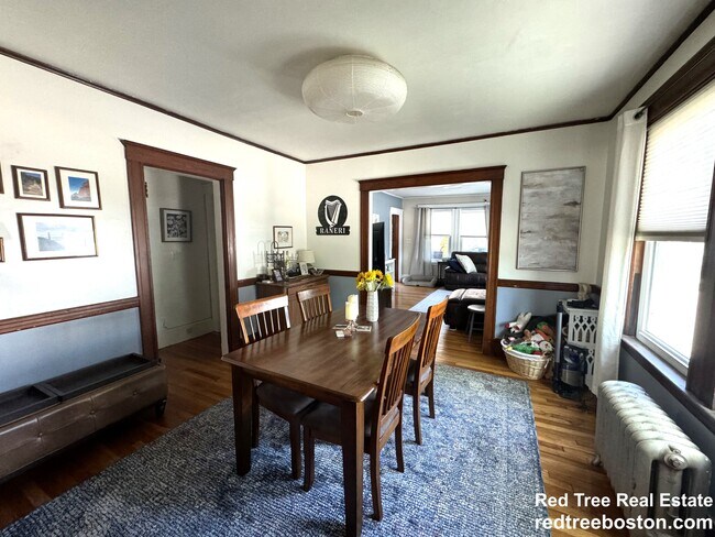 Photo - 27 Strathmore Rd Unit 1