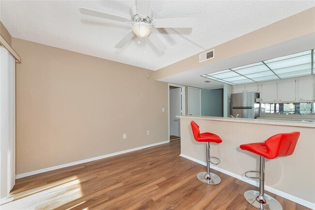 Photo - 425 30th Ave W Unidad C107