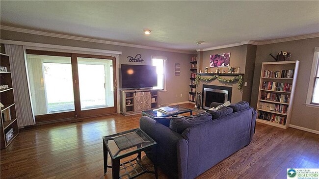 Photo - 194 Springhouse Rd