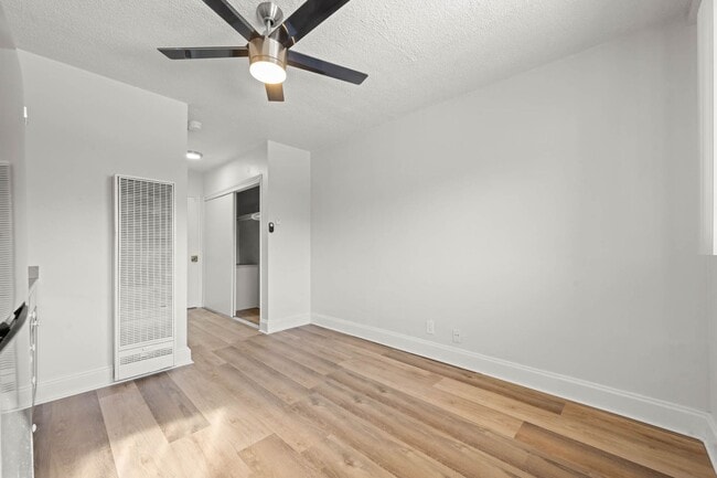 Photo - 11143 S. Inglewood Ave.