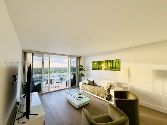 Photo - 5600 Collins Ave Unit 10L