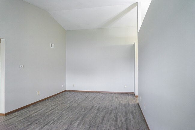 Marblehead - Living Room