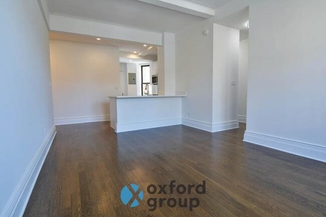 Building Photo - 2 bedroom in New York NY 10023 Rental