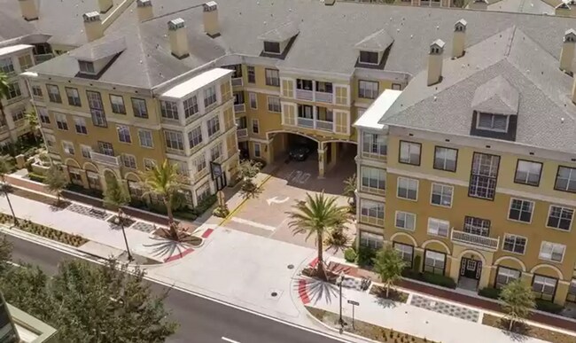 Photo - Beautiful large studio, private balcony overlooking pool!