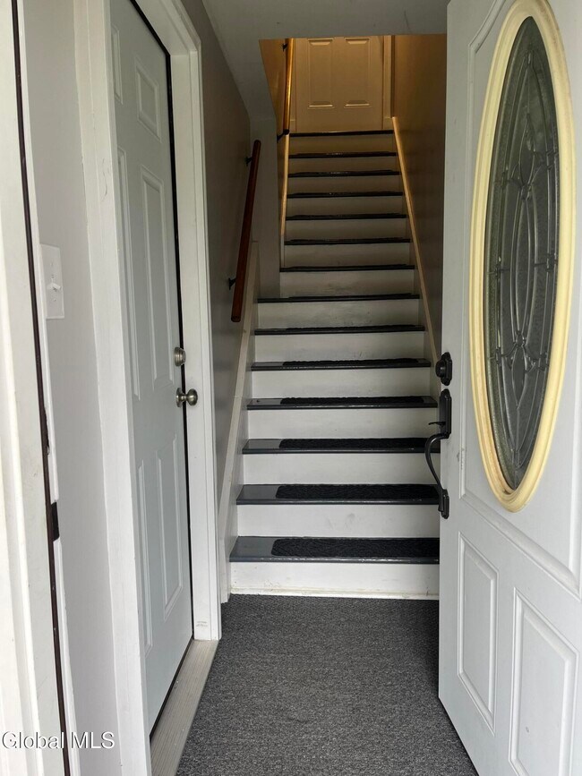 Photo - 36 Glenville St Unidad 1st Floor