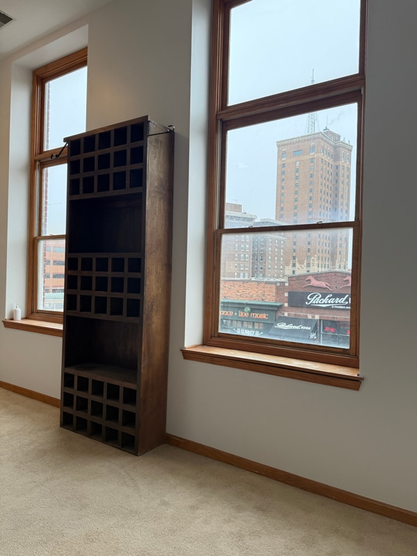 Photo - 31-33 W New York St Unit B