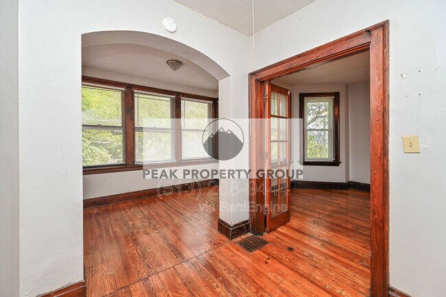 Photo - 2125 W Clifton Ave Unit B
