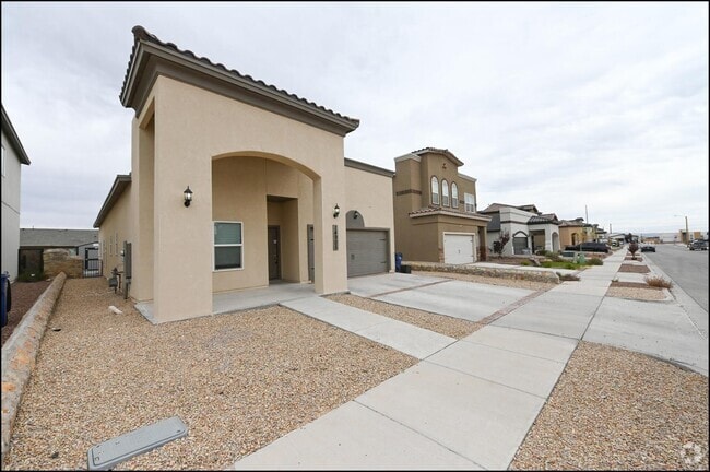 Building Photo - 14905 Tierra Haven Ave Rental