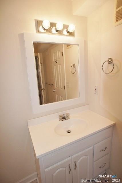 16 Oakwood Ave Unit 5