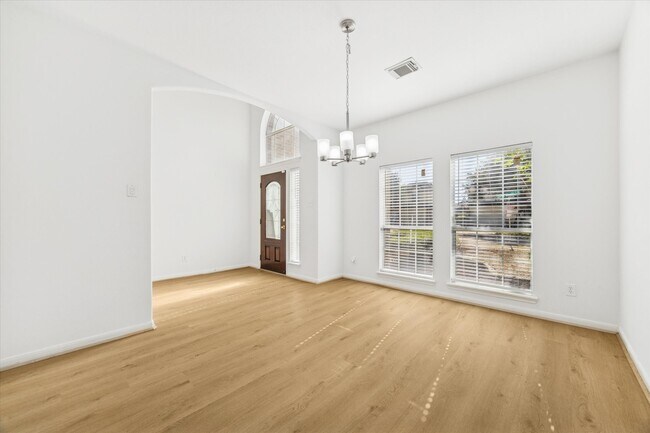 Photo - 25322 Sierra Woods Ln