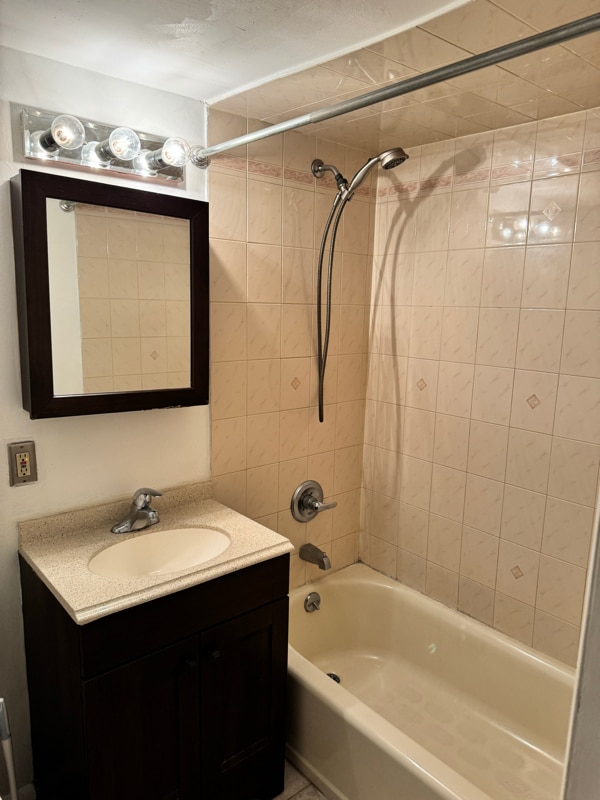 Photo - 423 Cortelyou Ave Unidad 1