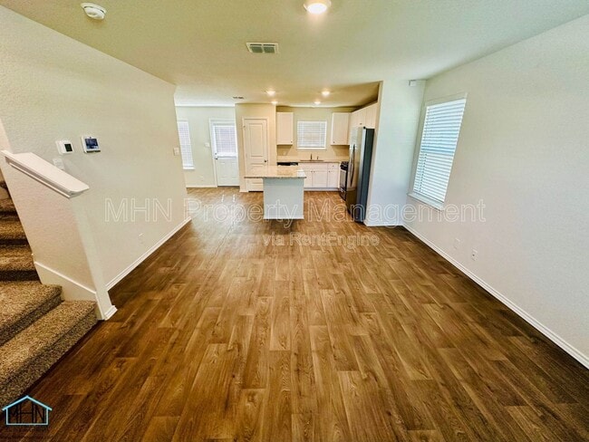 Photo - 14402 Navidad Pike