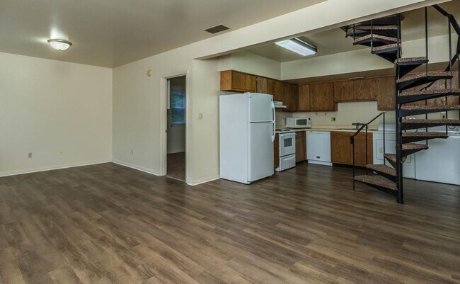 406 E 20th