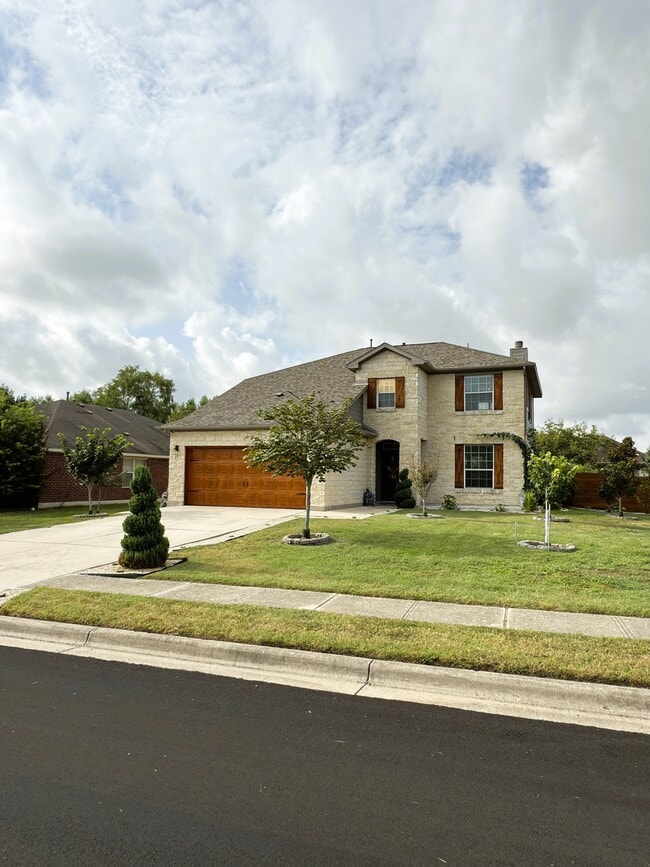 Photo - 178 Amber Oak Dr