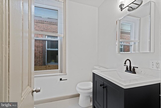 Photo - 2118 N Carlisle St