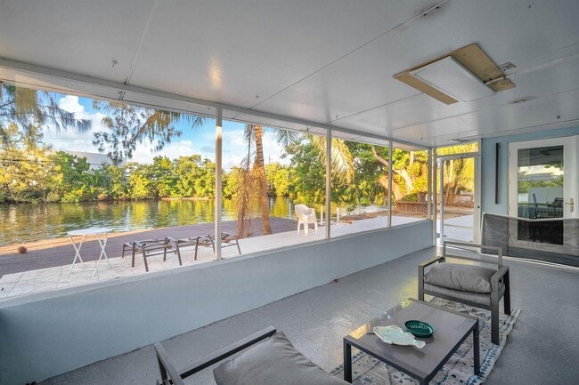 Photo - 4400 SW 37th Ave