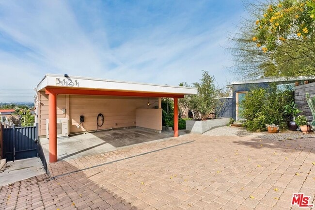 Building Photo - 3121 Verdugo Pl