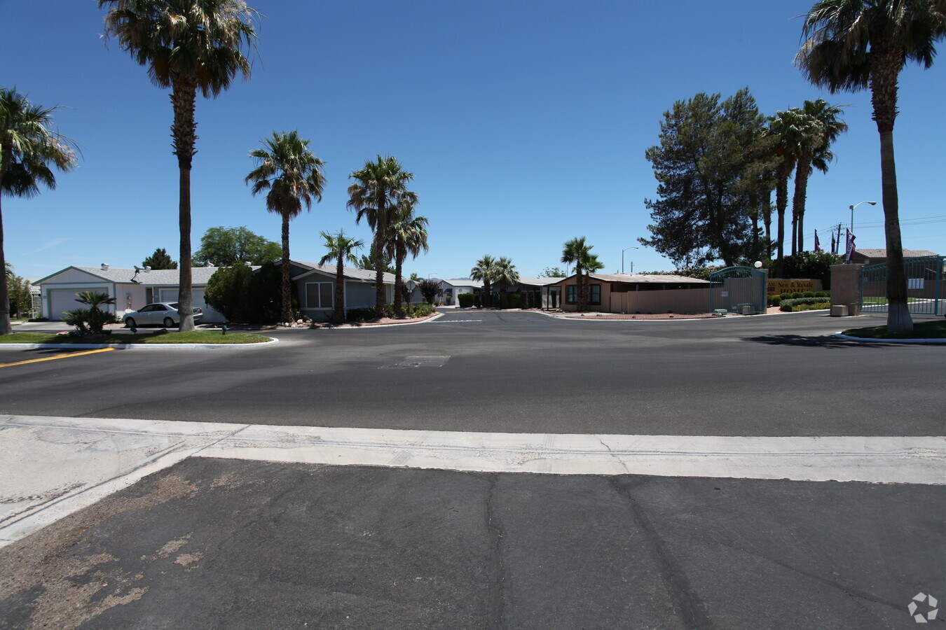 Photo - Tropicana Palms