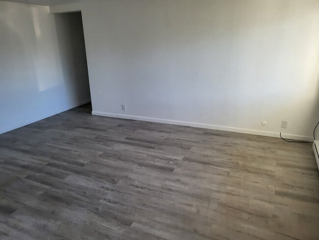 Photo - 9215 56th Ave S Unidad 2