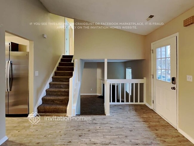 Photo - 880 Highland Terrace NE