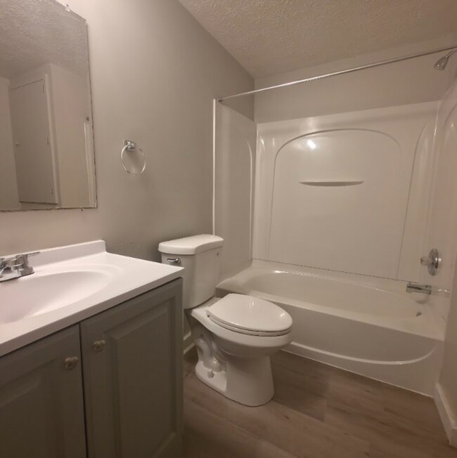 1417 W 85th St Unit 1