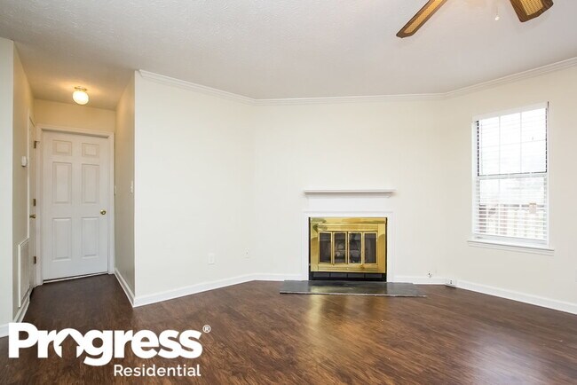Photo - 1480 Devon Mill Way