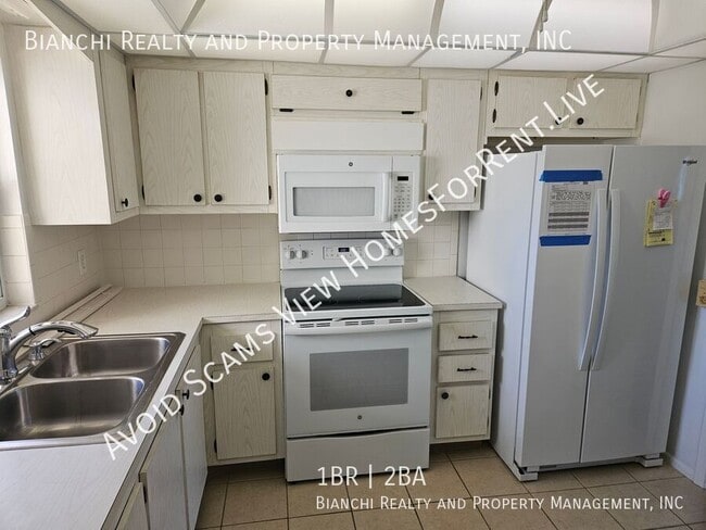 Photo - 4525 Cove Cir