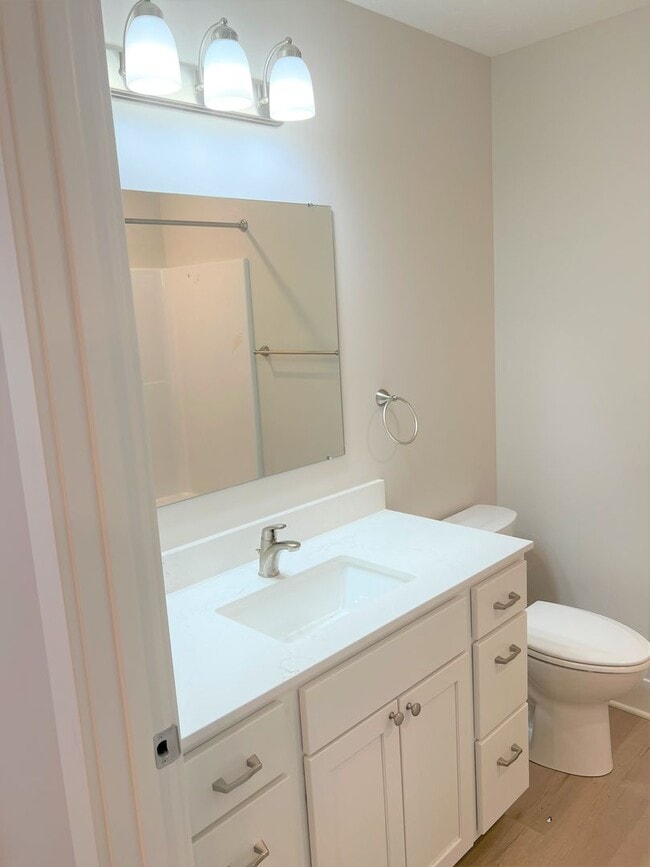 Photo - 4 Bed 2.5 Bath Townhome