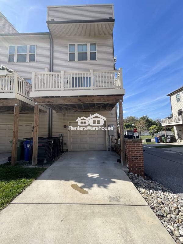 Photo - 201 S Macon St.