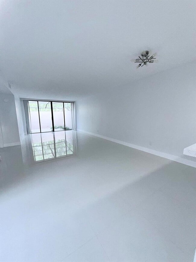Photo - 1041 NW 124th Ave