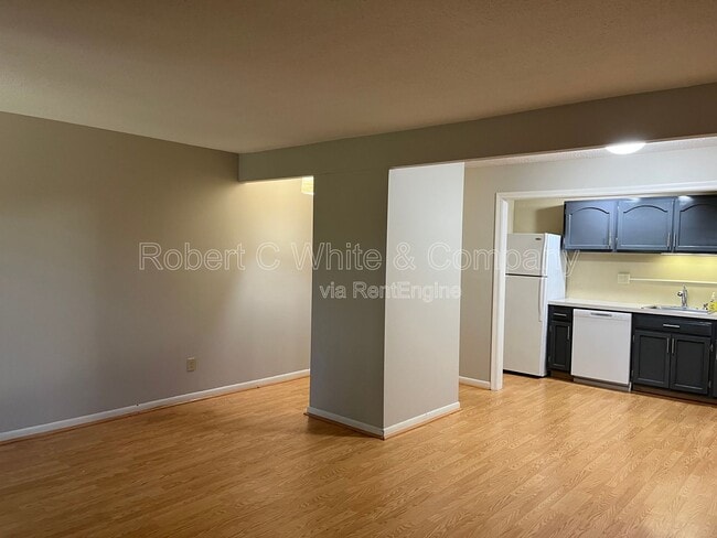 Photo - 7 Country Squire Dr Unit G