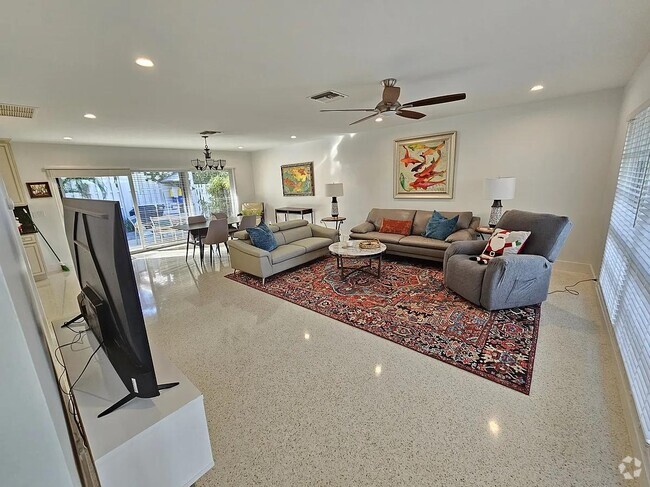 Building Photo - 406 Venetian Dr Rental