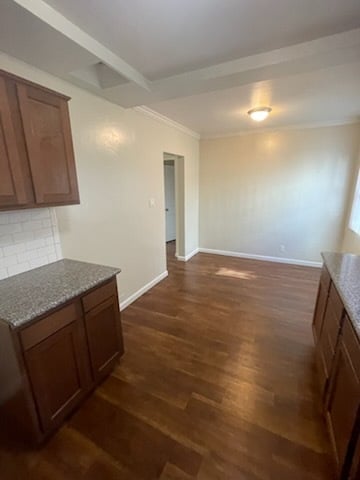 Dorset Village Apartments