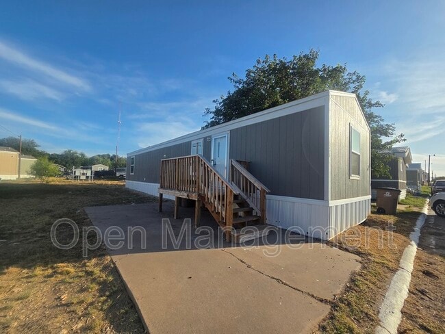 Building Photo - 2501 Martin Luther King Dr