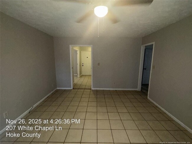 Photo - 207 Whitechapel Ln