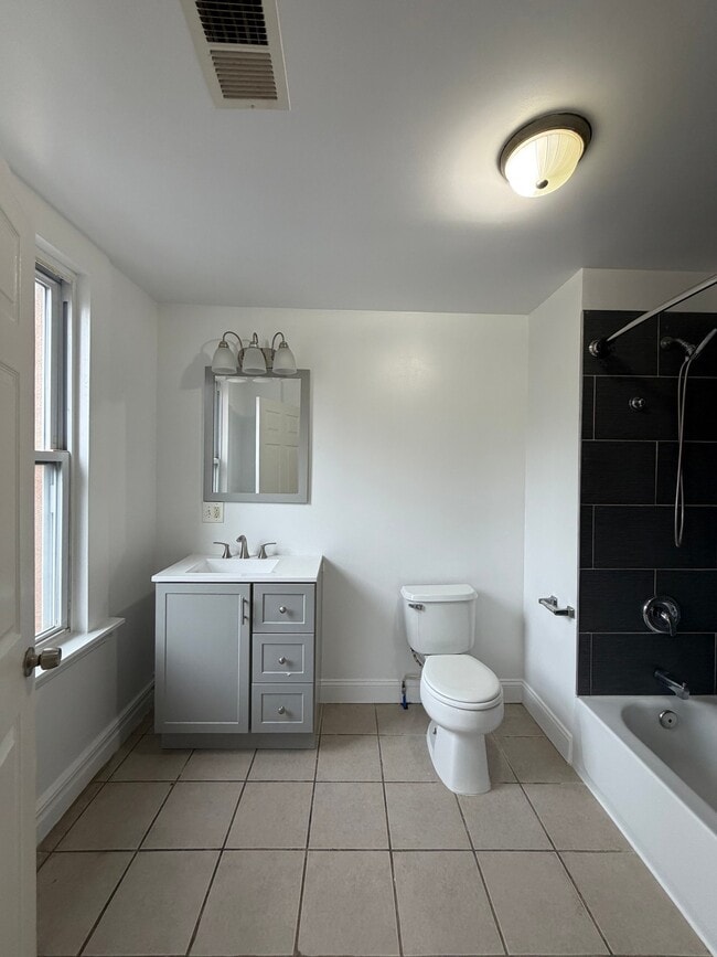 58 S 13th St Unit 2