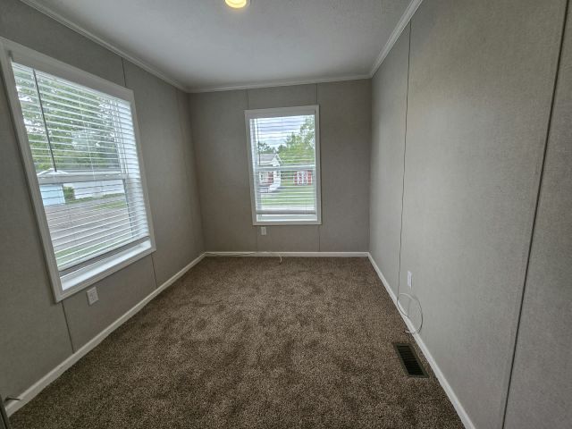 Photo - 1324 Duchess Ln