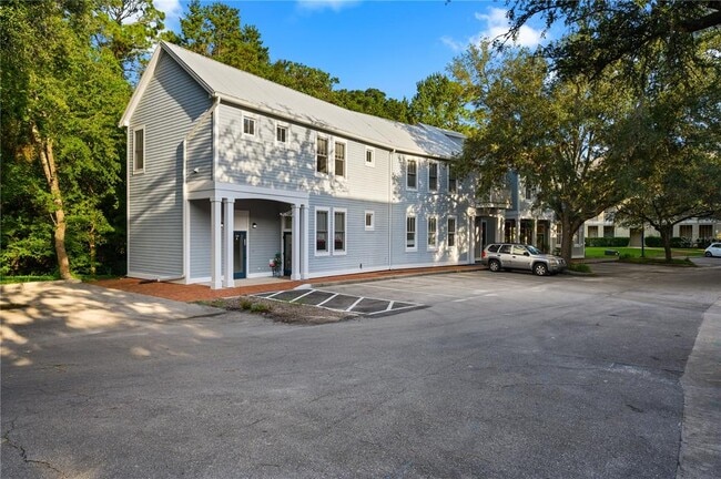 5214 SW 91st Way Unit 230