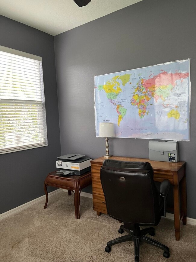 Photo - 139 Port Royal Ct