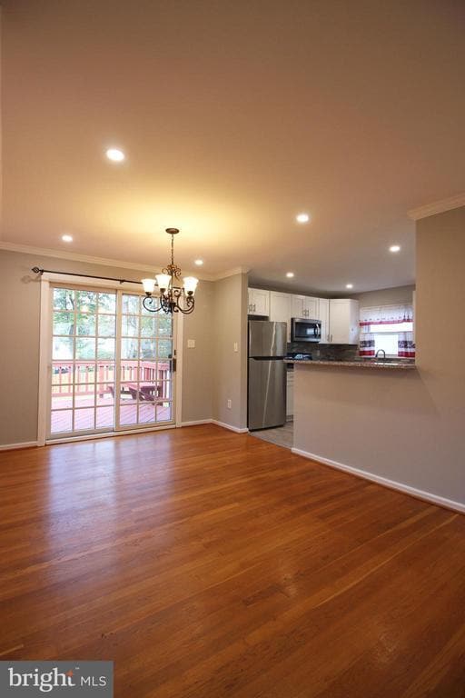 Photo - 102 Yeonas Dr SE