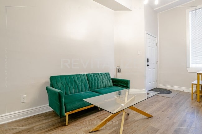 Photo - 163 State St Unit #A