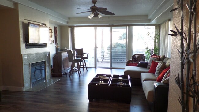 Photo - VACATION RENTAL - Condo on the River