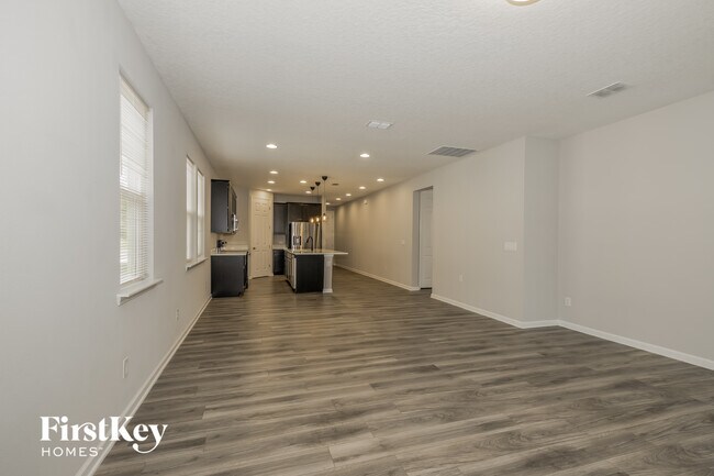 Photo - 11010 Chitwood Dr