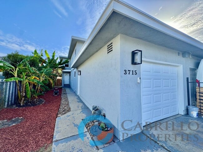 Beautifully Renovated 4BD/2BA Home in Cent... - Beautifully Renovated 4BD/2BA Home in Cent...