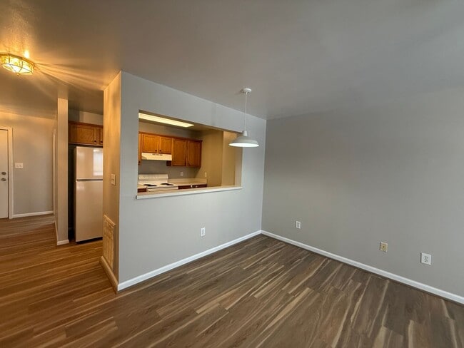 Photo - 2 Bedroom 1.5 Bath Townhome in Salem City