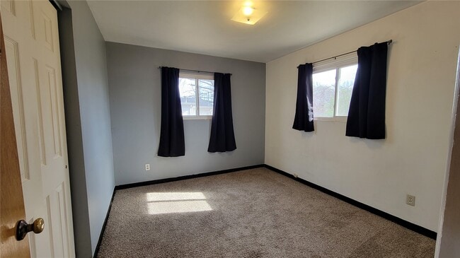 4204 Beauty Ln
